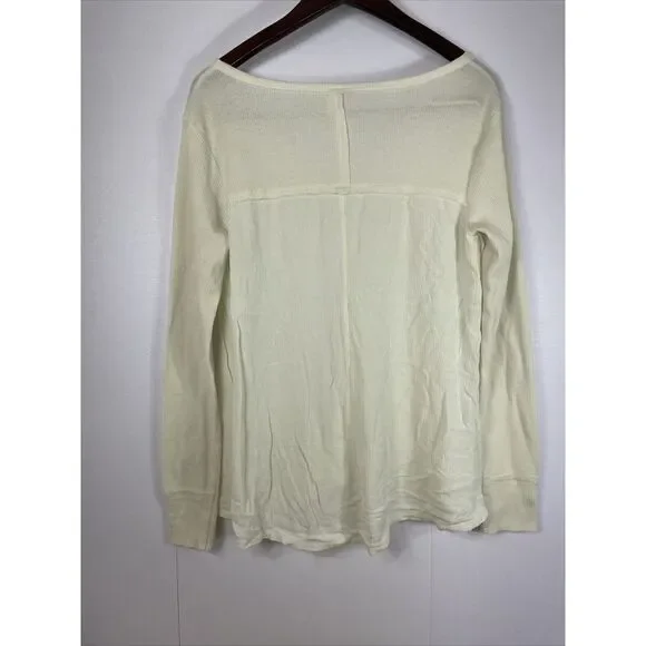 Altar'd State Women's Waffle Knit V-Neck Long Sleeve Thermal Top‎ Cream Small - Picture 6 of 8